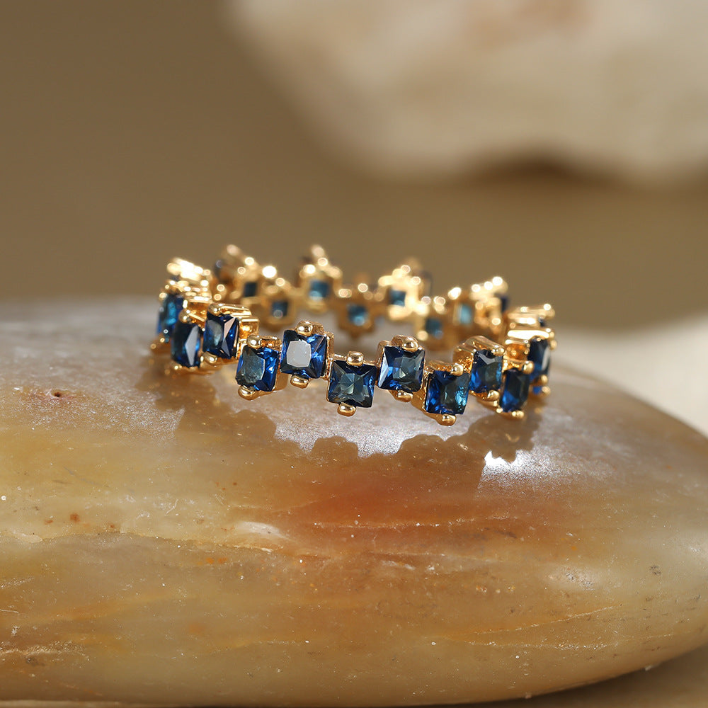 Saphire bloom ring